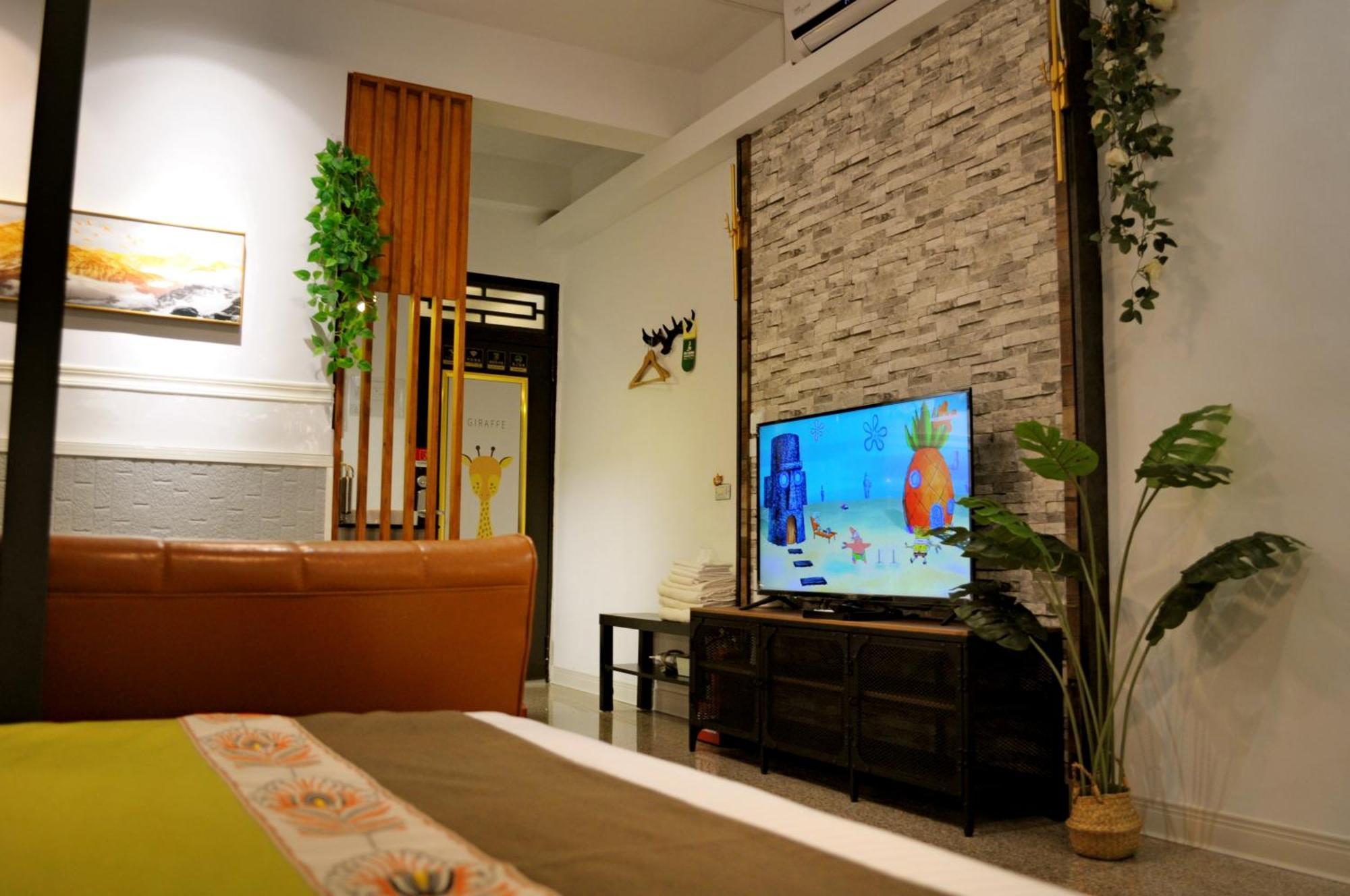Lu-Kang Traveler Inns Лукан Екстер'єр фото
