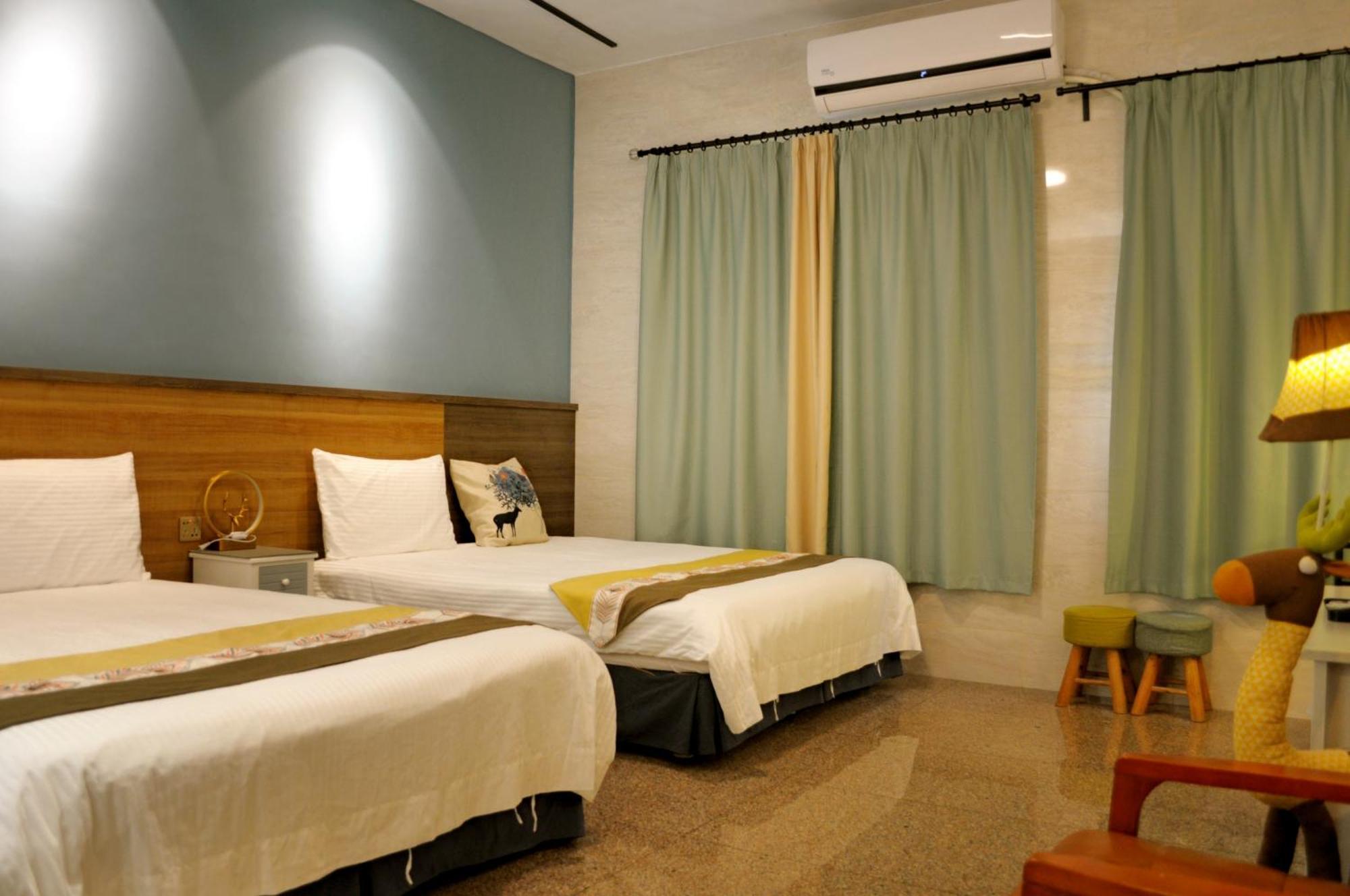 Lu-Kang Traveler Inns Лукан Екстер'єр фото